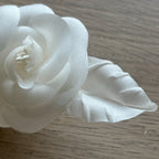 Hairpin with a pair of camellias
