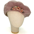Béret gris tourterelle orné de cristaux