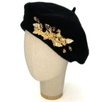 Basco Nero Con Elementi Floreali