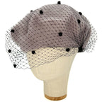Béret gris clair avec voile