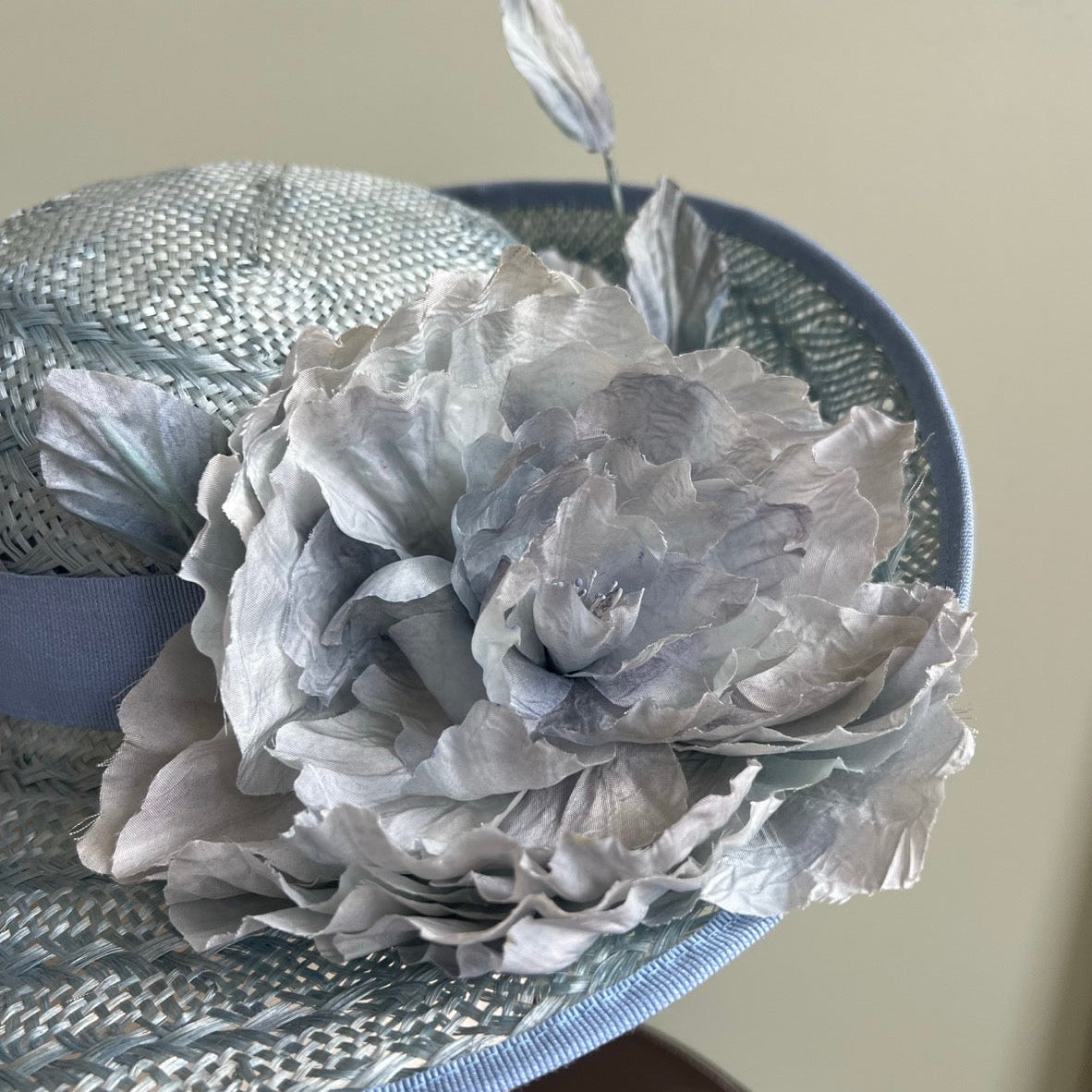 Jardin Secret - Cappello Pivoine Bleue