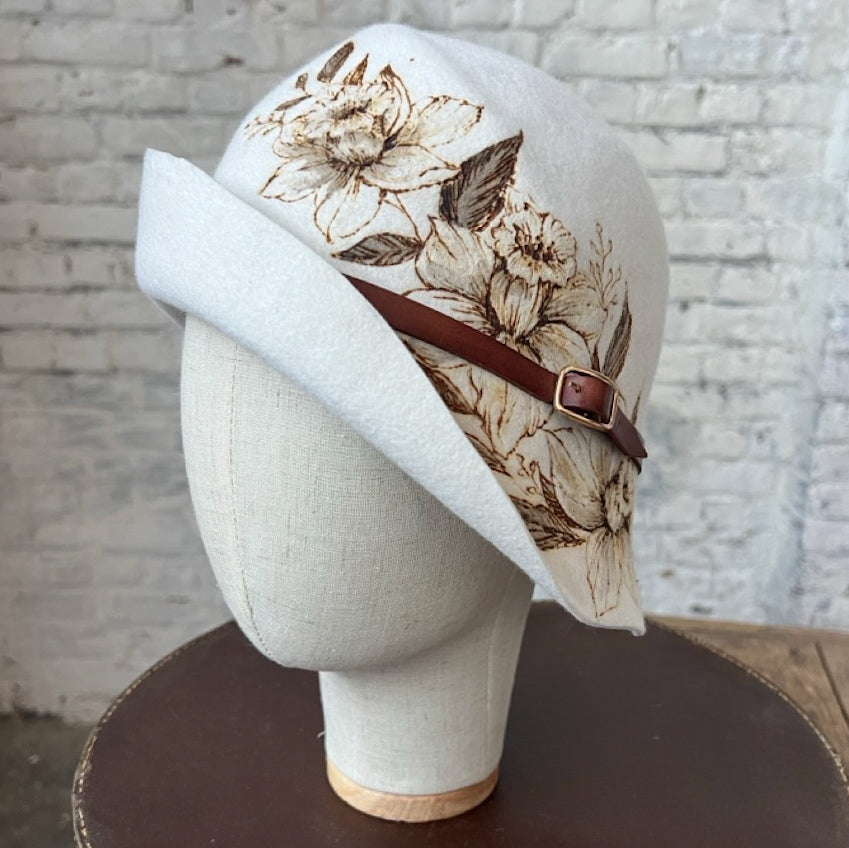 Cloche Fleurs Brûlées Bianca