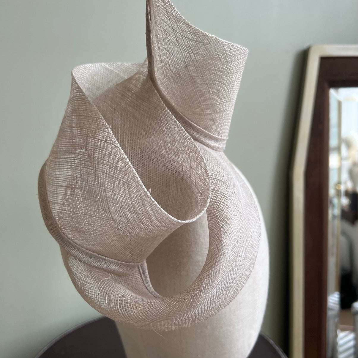Soffio - Fascinator Brisa