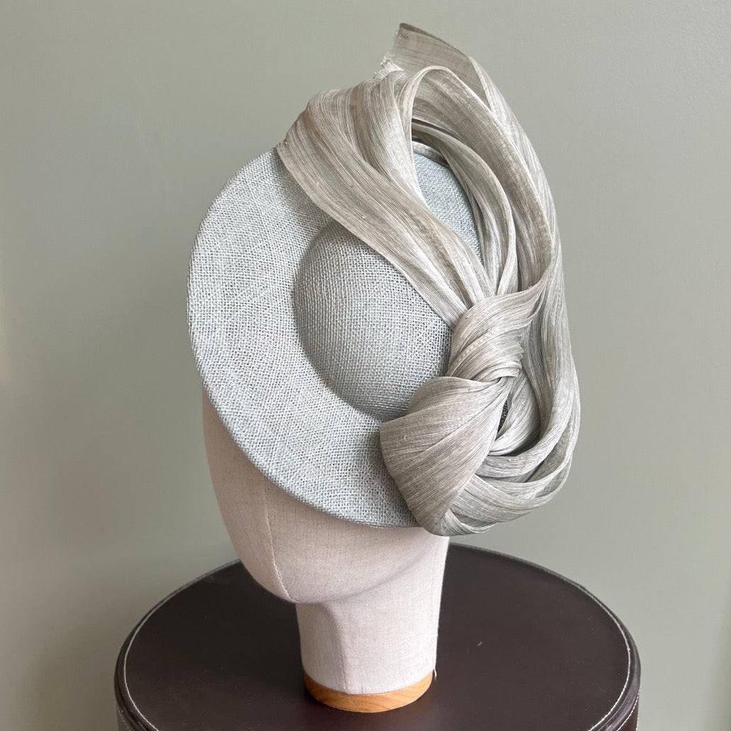 Soffio - Fascinator Grecale