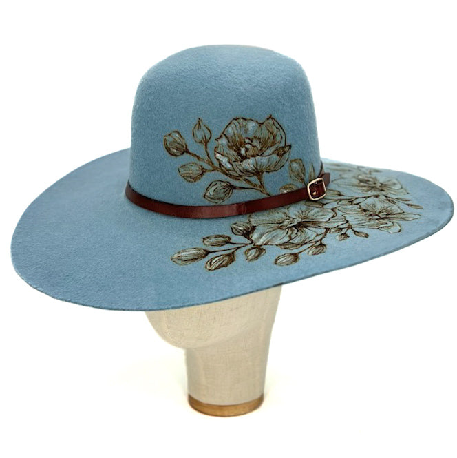 Cappello Fleurs Brûlées a Falda Larga Azzurro