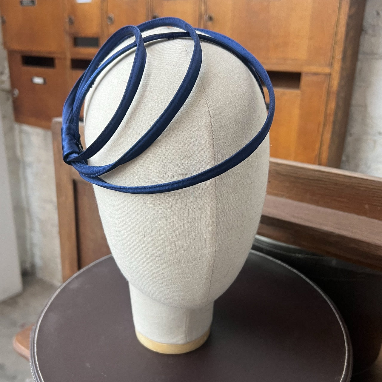 Cerchietto Ana in Raso Blu