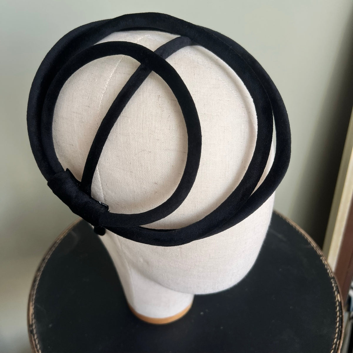 Ana Black Velvet Headband