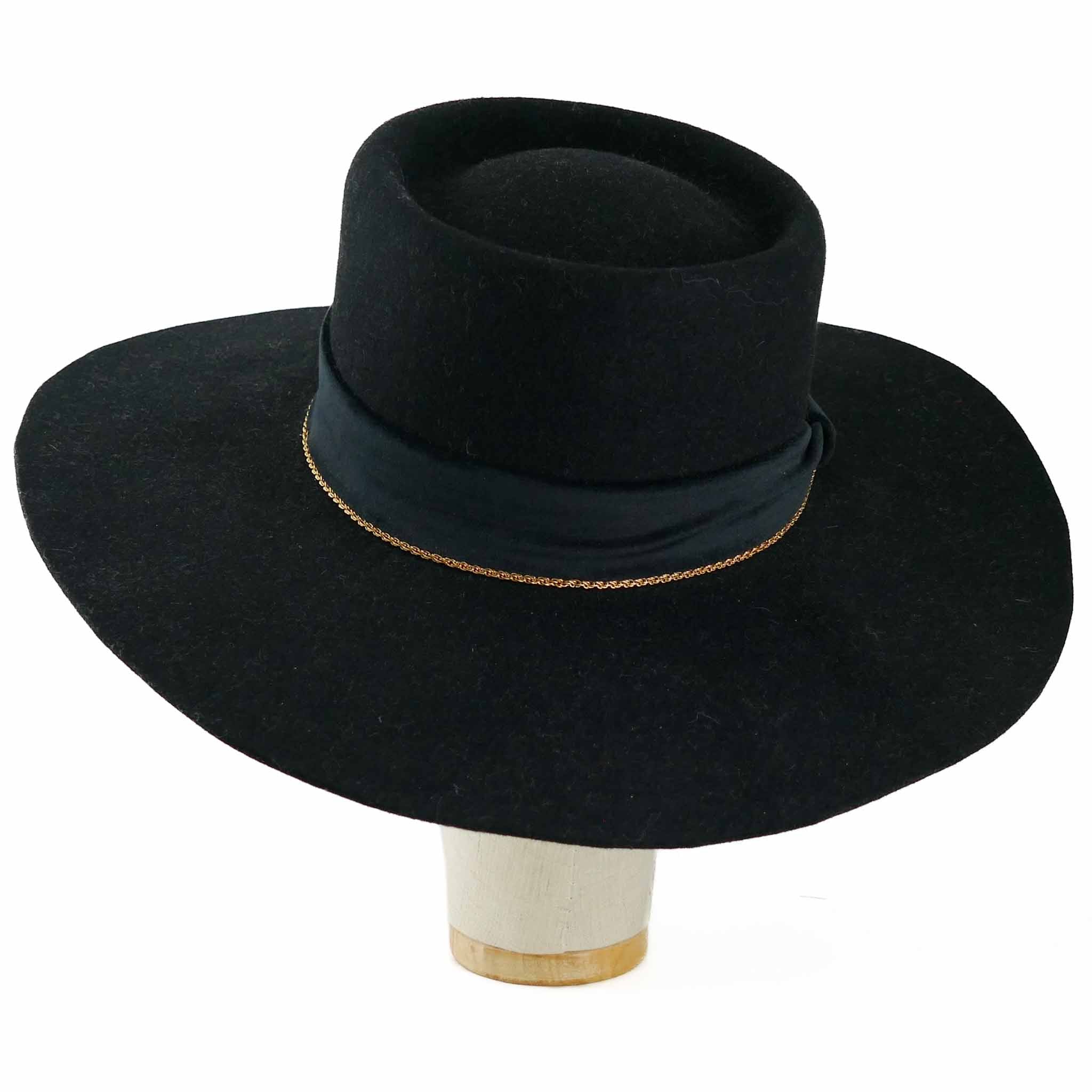 Cappello in Lapin a Falda Larga Nero