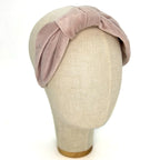 Serre-tête Vivien en velours rose nude